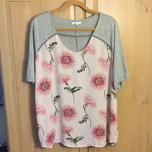 Maurices flower top